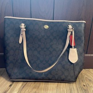Coach Tote
